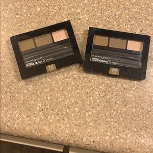 Maybelline Brow Drama Palette. Never been opened.
